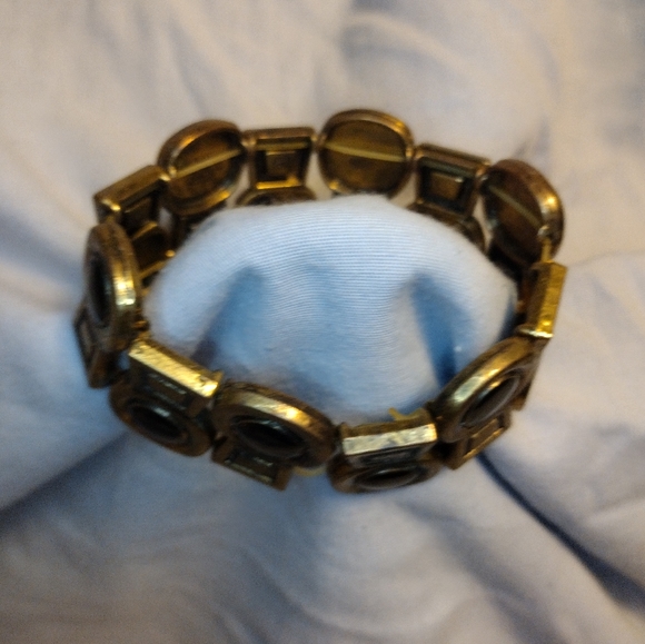 Bracelet - Picture 3 of 3